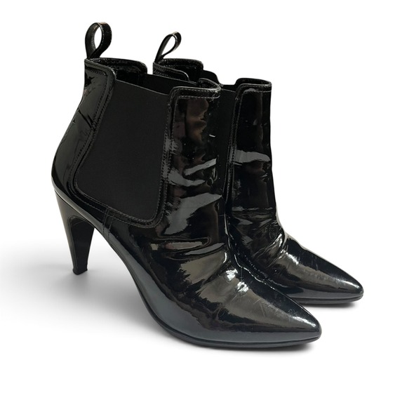 Robert Clergerie Shoes - Robert Clergerie Black Patent Leather Pointed Toe Chelsea Bootie Heels Womens 39
